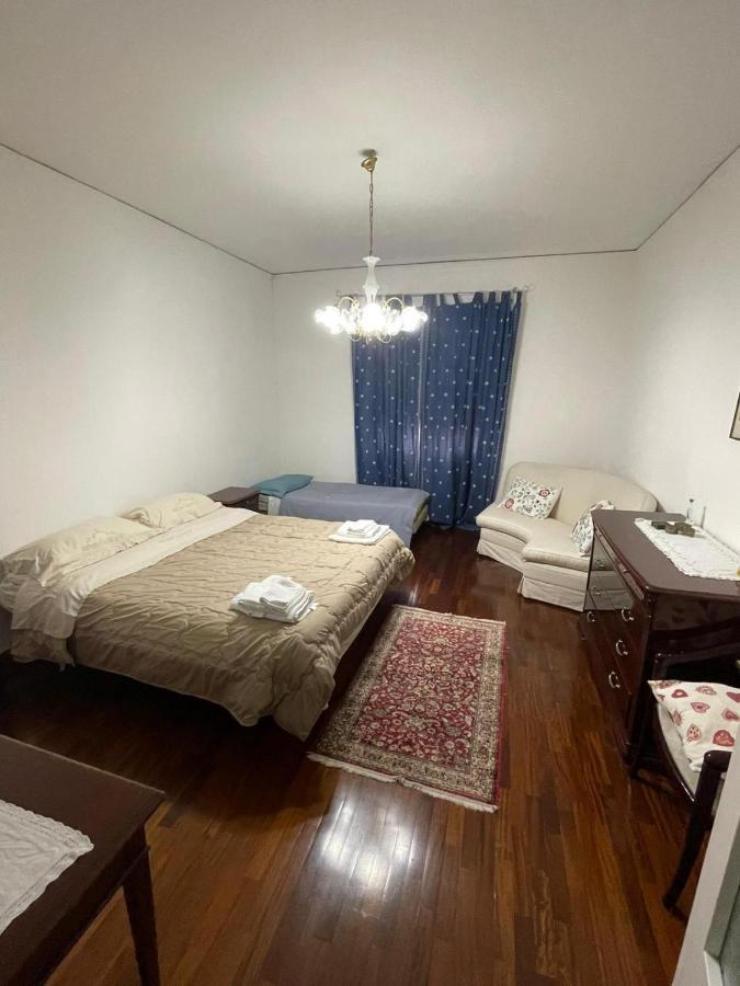Appartamento confortevole Napoli Esterno foto